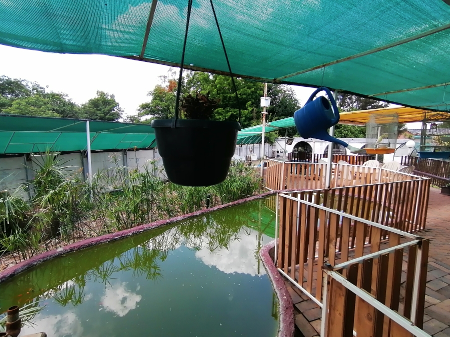 7 Bedroom Property for Sale in Stilfontein North West